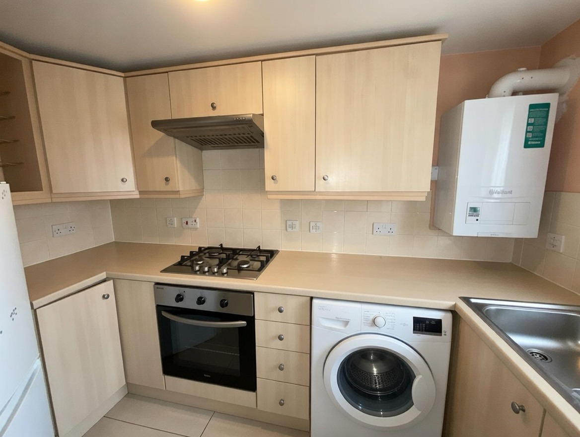 1 Bedroom Ground Floor Flat In Croydon - Image 5